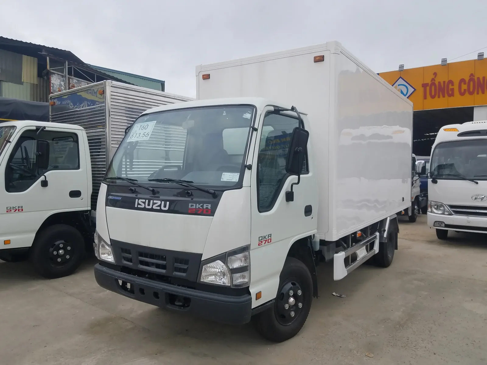 Dịch vụ vận chuyển hàng hóa bằng xe tải 2.5 tấn
